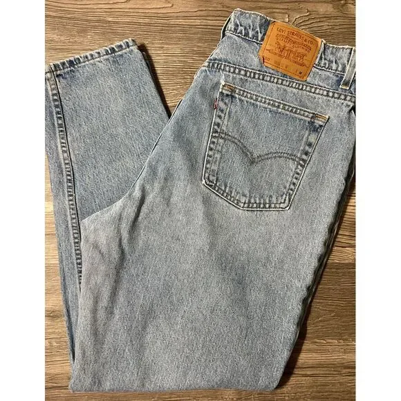 Levi's 550 Vintage Relaxed Fit Tapered Leg Light Wash High Rise Blue Jeans 40x31 - Picture 2 of 11